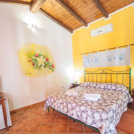 Вилла Sa Tanchitta Ula Tirso Экстерьер фото